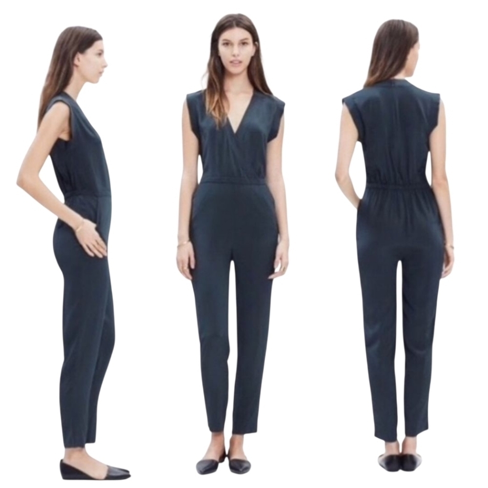Madewell | Women's Elegant Dark Gray Short Sleeve Silk Jumpsuit (Size 4)